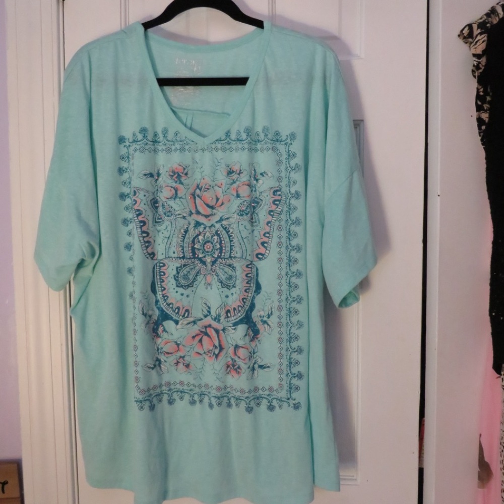 Terra & Sky Aqua Floral Graphic Tee